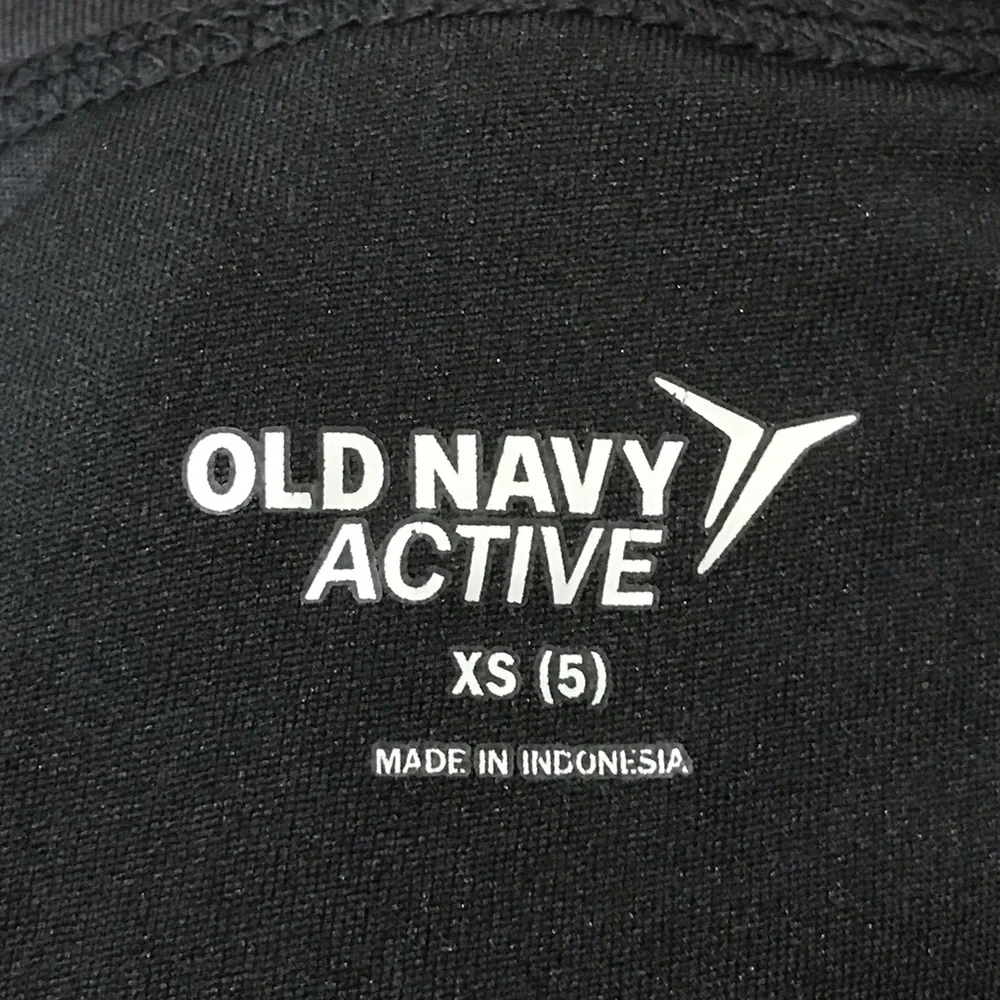 Girls Old Navy Active Wear Activewear Dri-Fit Black Shorts 4 / 5 XS Side Pockets